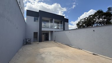 house em Avenida João Soares, Parque Xangri-Lá - Contagem - MG