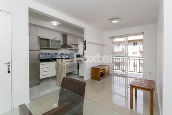 apartment em Avenida Otto Niemeyer, Camaquã - Porto Alegre - RS
