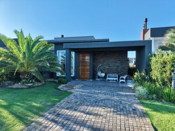house em Avenida Diamante, Rainha do Mar - Xangri-Lá - RS