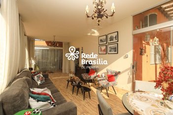 house em SHA Conjunto 5 Chácara 10, Setor Habitacional Arniqueira (Águas Claras) - Brasília - DF