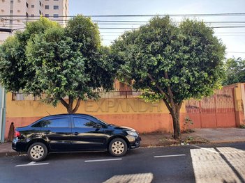 house em Rua Elpídio Gomes, Centro - Sertãozinho - SP