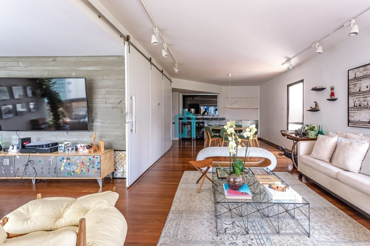 WhatsApp Image 2025-10-28 at 19.53