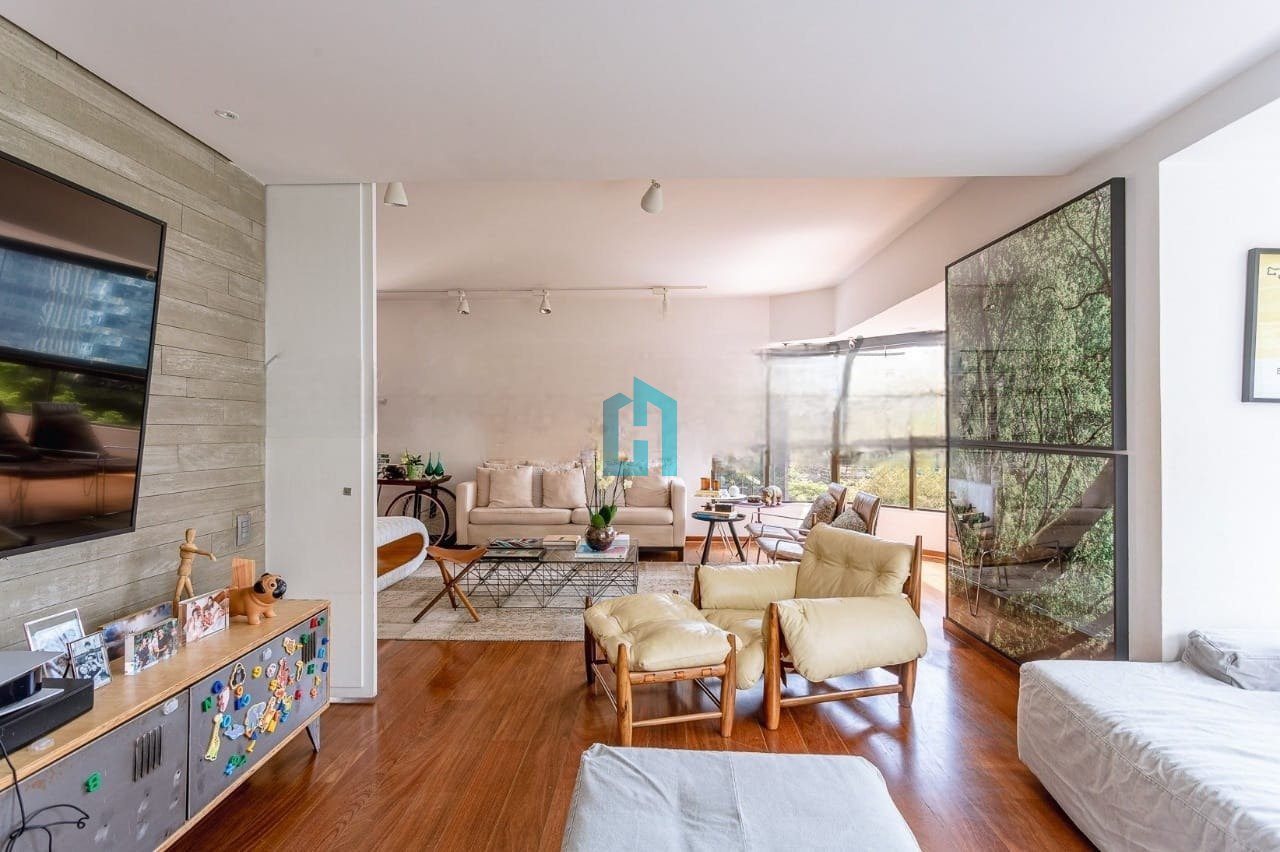 WhatsApp Image 2025-10-28 at 19.53