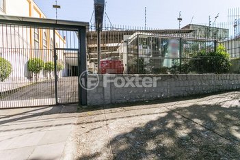 industrial em Rua Dona Zulmira, Cavalhada - Porto Alegre - RS