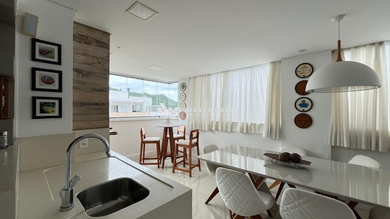 ae4484d7-e293-4ef5-87f0-0a10231907f3