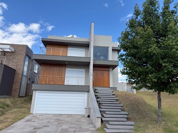 house em Rua Urânio, São Vicente - Gravataí - RS