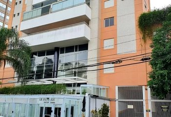 apartment em Rua Jandiatuba, Vila Andrade - São Paulo - SP