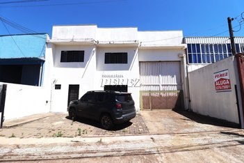 industrial em Avenida Jorge Casoni, Lago Igapó - Londrina - PR