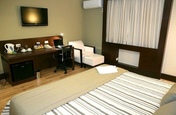 apartment em Rua Vieira de Morais, Campo Belo - São Paulo - SP