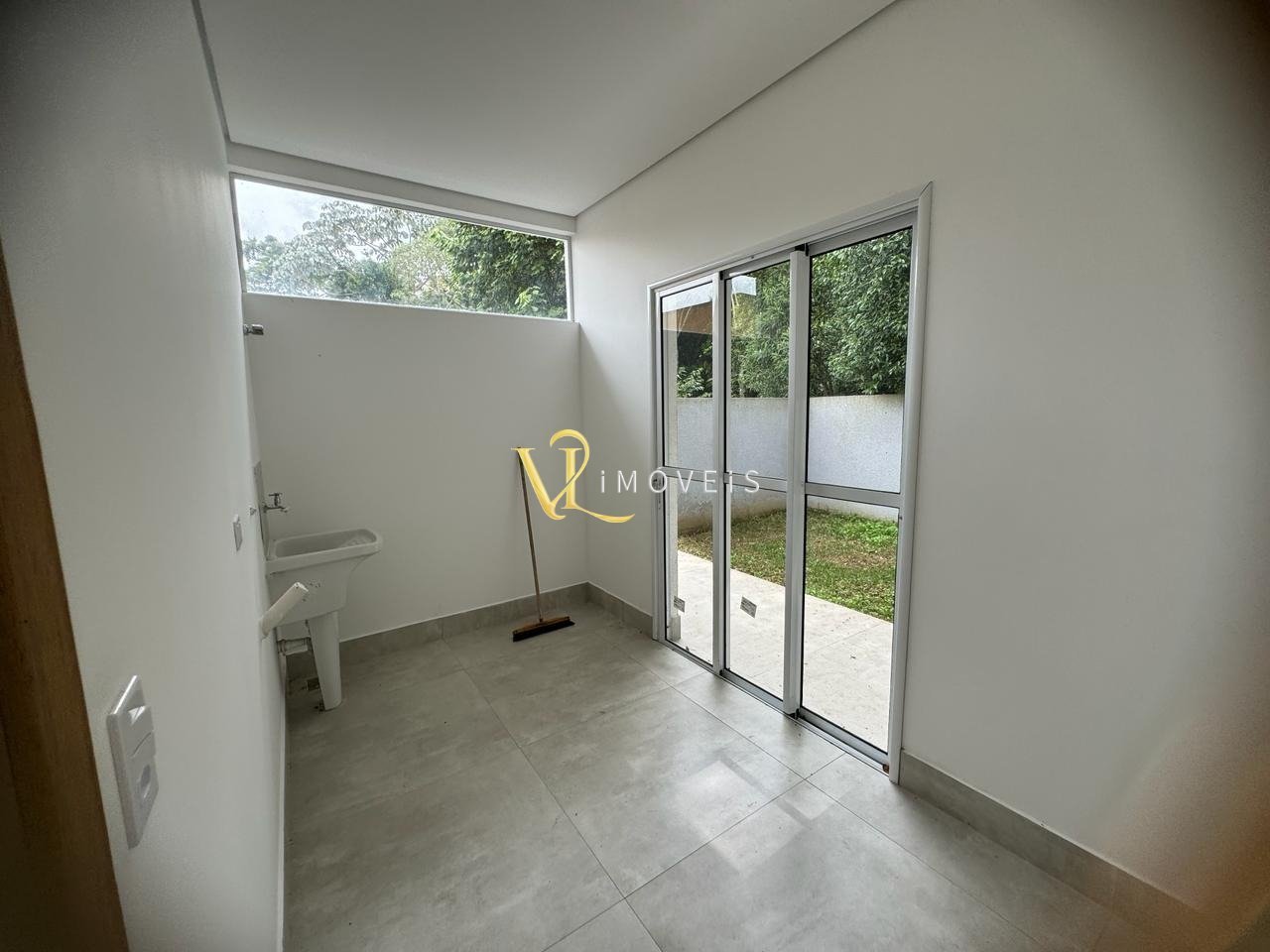 Casa para venda no Villa Rica- lavanderia