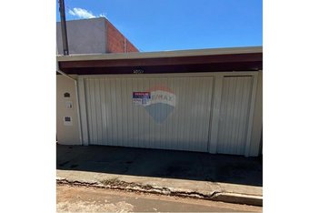 house em Avenida Ciro Zapacosta, Jardim Serelepe - Leme - SP