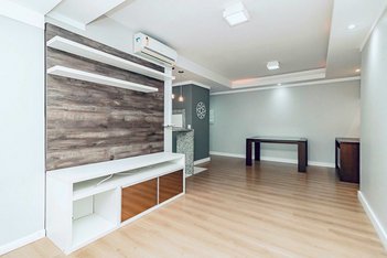 apartment em Avenida Andaraí, Passo da Areia - Porto Alegre - RS