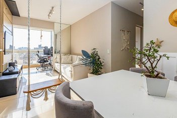 apartment em Rua Álvaro Andrade, Portão - Curitiba - PR