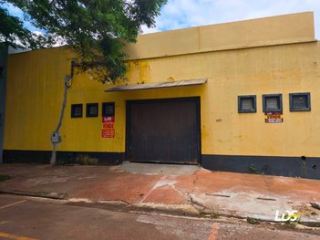 industrial em Rua Santa Joaquina de Vedruna, Zona 07 - Maringá - PR