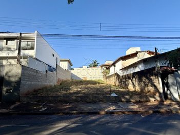 land_lot em Rua Furio Franceschini, Parque Santa Cecília - Piracicaba - SP