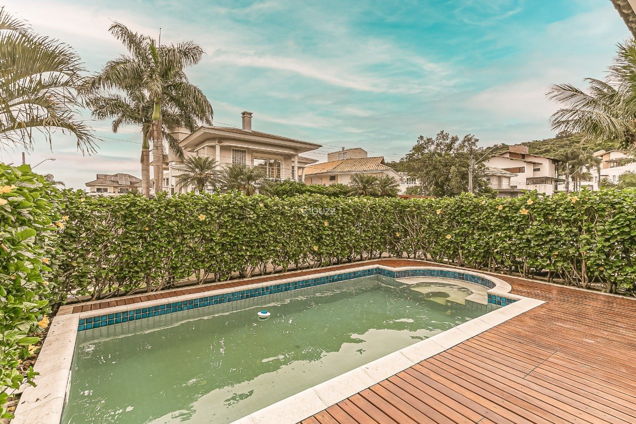 Casa no condominio Casablanca no Cacupé, Florianópolis (8)