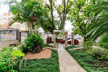 apartment em Rua Santa Cecília, Rio Branco - Porto Alegre - RS