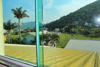 house em Servidão Aníbal Vidal de Ávila, Pântano do Sul - Florianópolis - SC