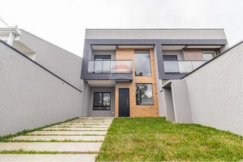house em Rua Ladislau Smak, Uberaba - Curitiba - PR