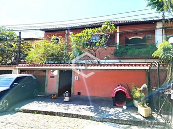 house em Estrada Caribu, Freguesia (Jacarepaguá) - Rio de Janeiro - RJ
