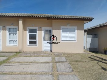 house em Rodovia Vereador Abel Fabricio Dias, Conjunto Habitacional Terra dos Ipês I (Sul) - Pindamonhangaba - SP