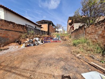 land_lot em Rua B, Serra Azul - Mateus Leme - MG