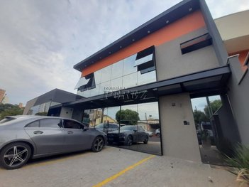 office em Rua Sílvio Pegoraro, Petrópolis - Londrina - PR