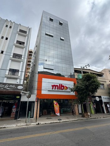 office em Avenida Olegário Maciel, Centro - Caratinga - MG