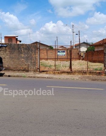 land_lot em Rua Guaianazes, Jardim Monte Azul - Lençóis Paulista - SP