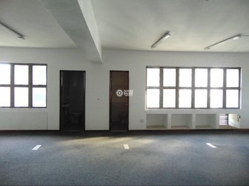 office em Tomé de Souza, Savassi - Belo Horizonte - MG