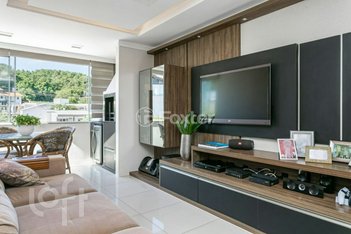apartment em Rodovia Tertuliano Brito Xavier, Jurerê - Florianópolis - SC