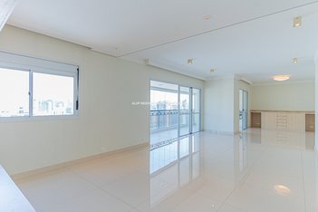 apartment em Rua Pensilvânia, Cidade Monções - São Paulo - SP