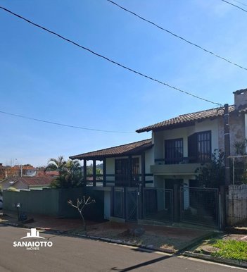 house em Rua Luiz Dinon, Centro - Santa Rosa - RS