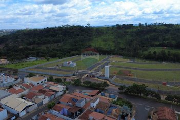 land_lot em Avenida Zulmira Pansani Fonseca, Jardim Santa Madalena - Mogi Guaçu - SP