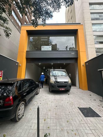 business em Rua Alves Guimarães, Pinheiros - São Paulo - SP