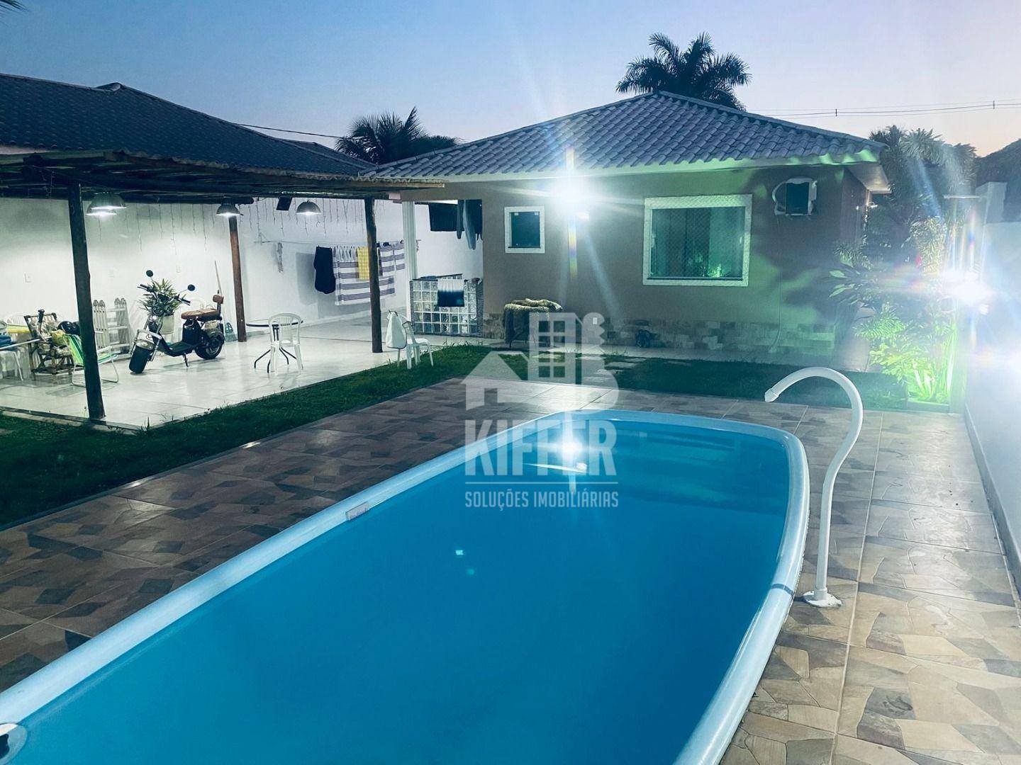 Casa com 3 quartos à venda em Cajueiros,Maricá/RJ