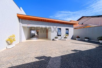 house em Rua Maura Sardinha Bonfanti, Jardim Juana - Leme - SP