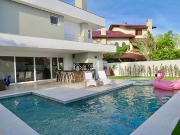 house em Avenida dos Búzios, Jurerê Internacional - Florianópolis - SC