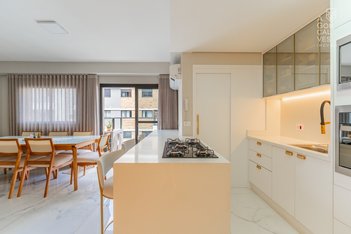 apartment em Rua Professor Guido Straube, Vila Izabel - Curitiba - PR