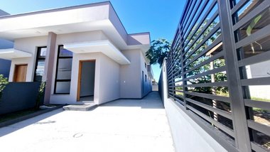 house em Rua Nilse Batistella Bussanello, Campeche - Florianópolis - SC