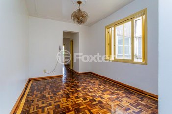 apartment em Rua Teixeira de Freitas, Santo Antônio - Porto Alegre - RS