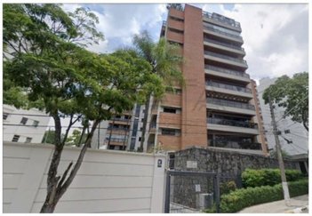 apartment em Rua Doutor José Maria Whitaker, Vila Sofia - São Paulo - SP