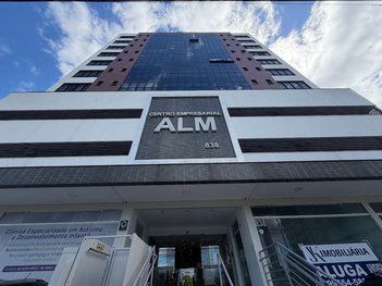 office em Rua Najla Carone Guedert, Pagani - Palhoça - SC