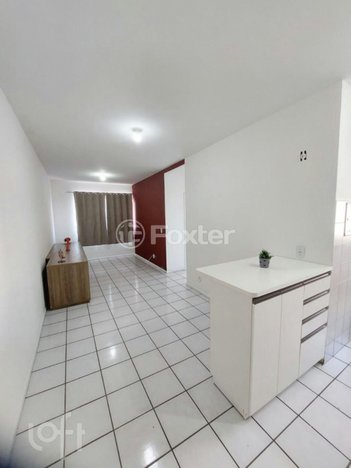 apartment em Rua Afrísio de Senna Vaz, Serraria - São José - SC