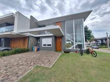 house em Rua Rio Divisa, Centro - Xangri-Lá - RS