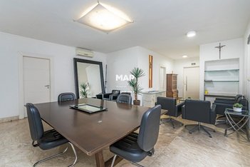 commercial_building em Rua Atílio Bório, Alto da Rua XV - Curitiba - PR