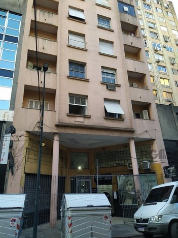 apartment em Riachuelo, Centro Histórico - Porto Alegre - RS