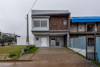 house em Avenida Juca Batista, Hípica - Porto Alegre - RS