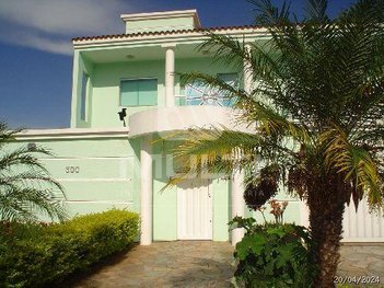 house em Rua Evaristo José de Oliveira, Jardim Karaíba - Uberlândia - MG
