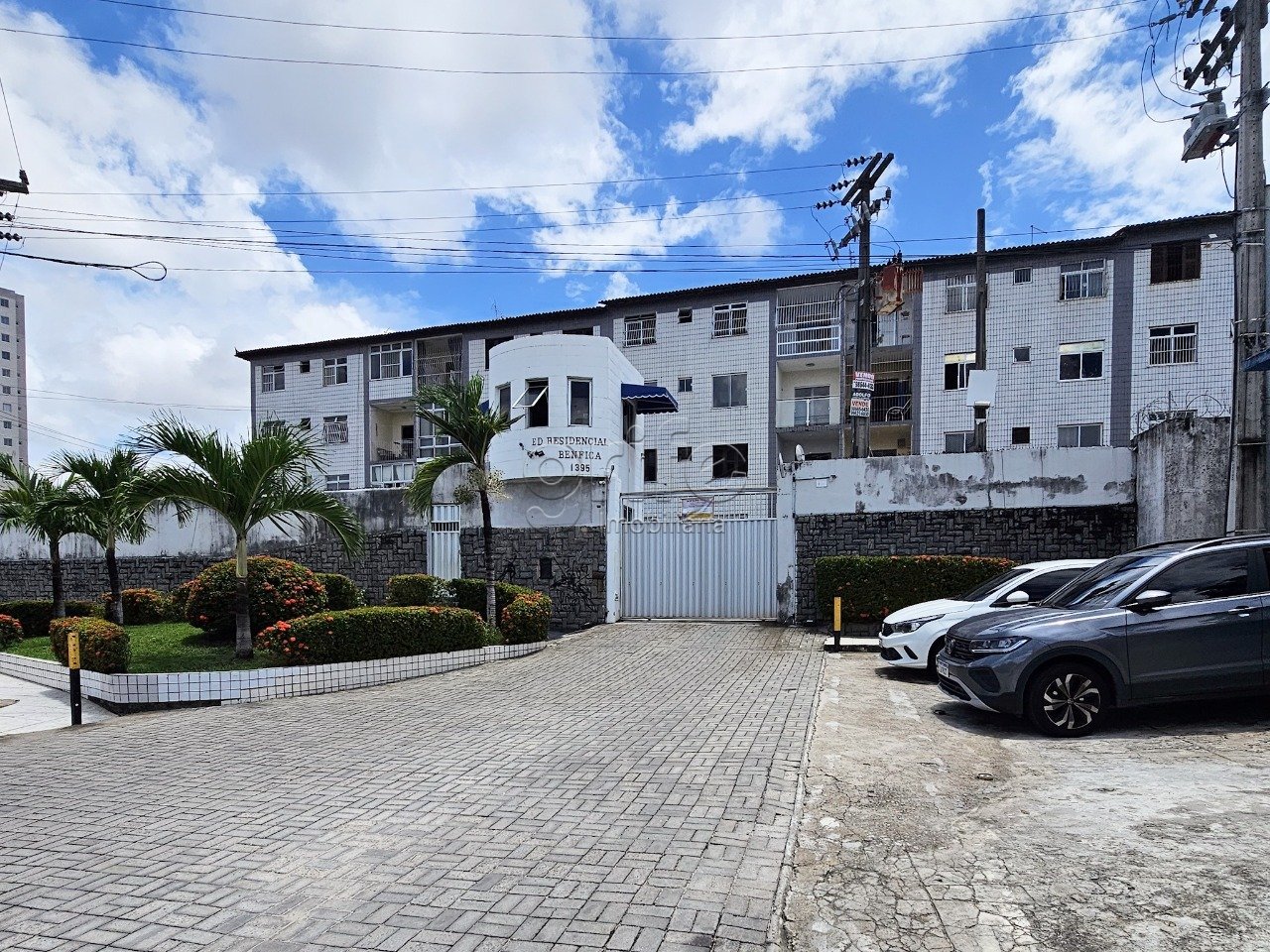 Residencial Benfica, 4 Quartos, 3 Banheiro, 2 Vaga- 02